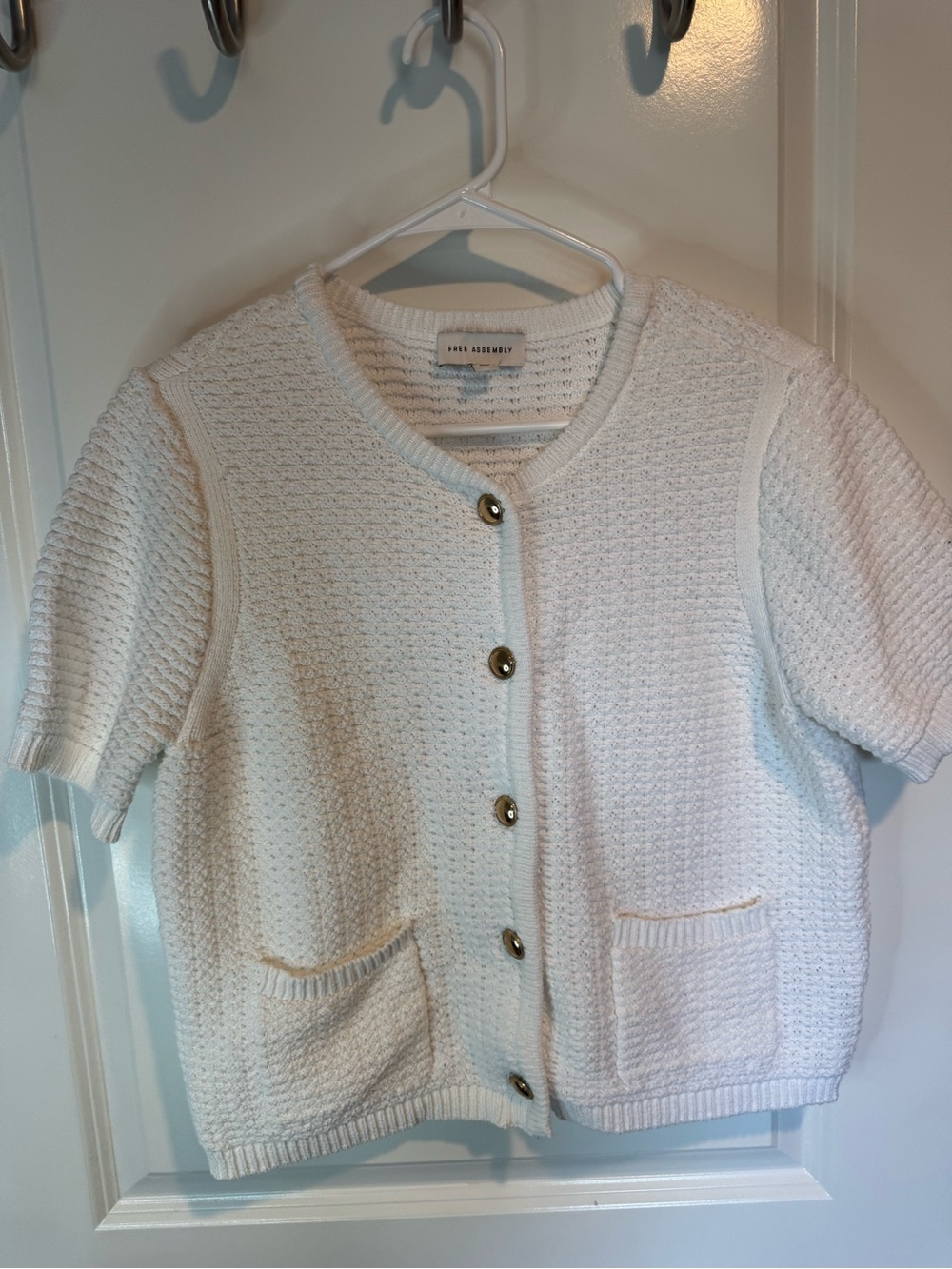 Free Assembly Cream Short-Sleeve Knit Cardigan with Front Pockets